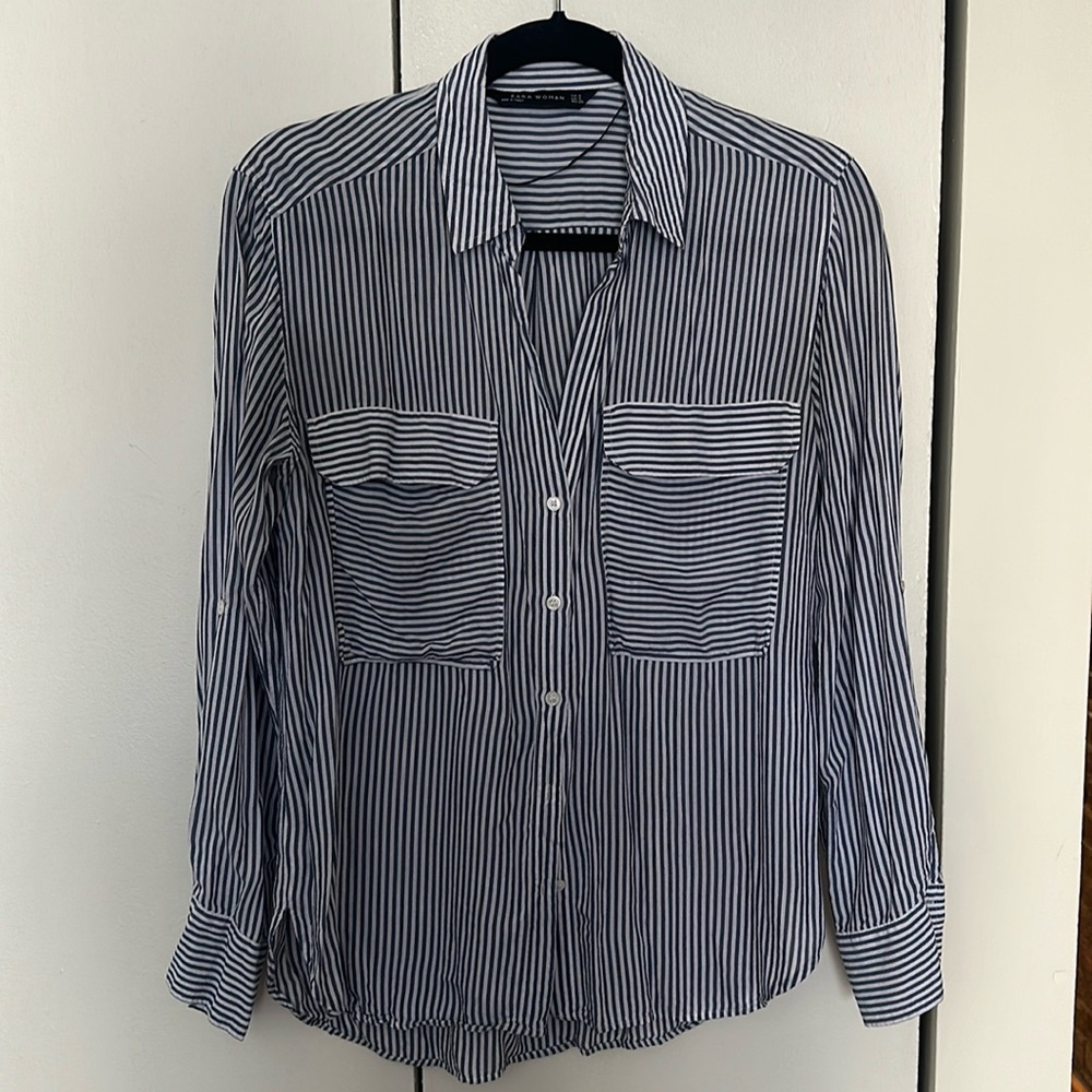 Zara size small pinstripe button down